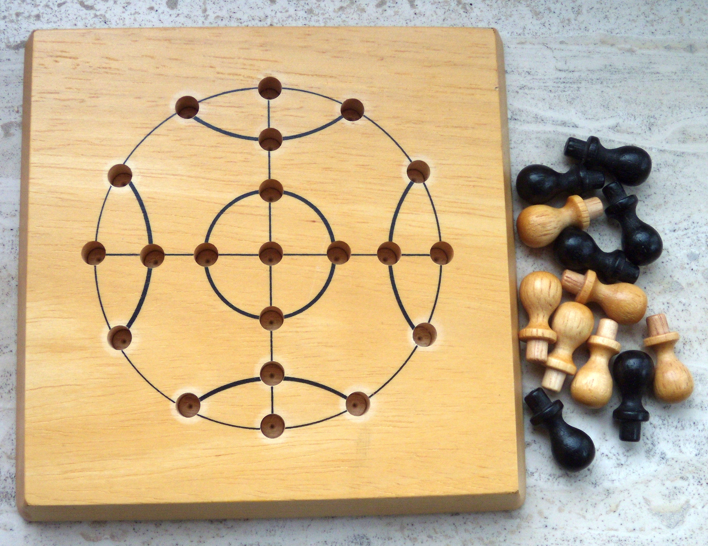 Sz' kwa: The Game of Four Directions