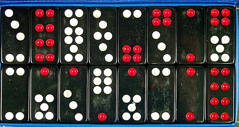 Domino 32