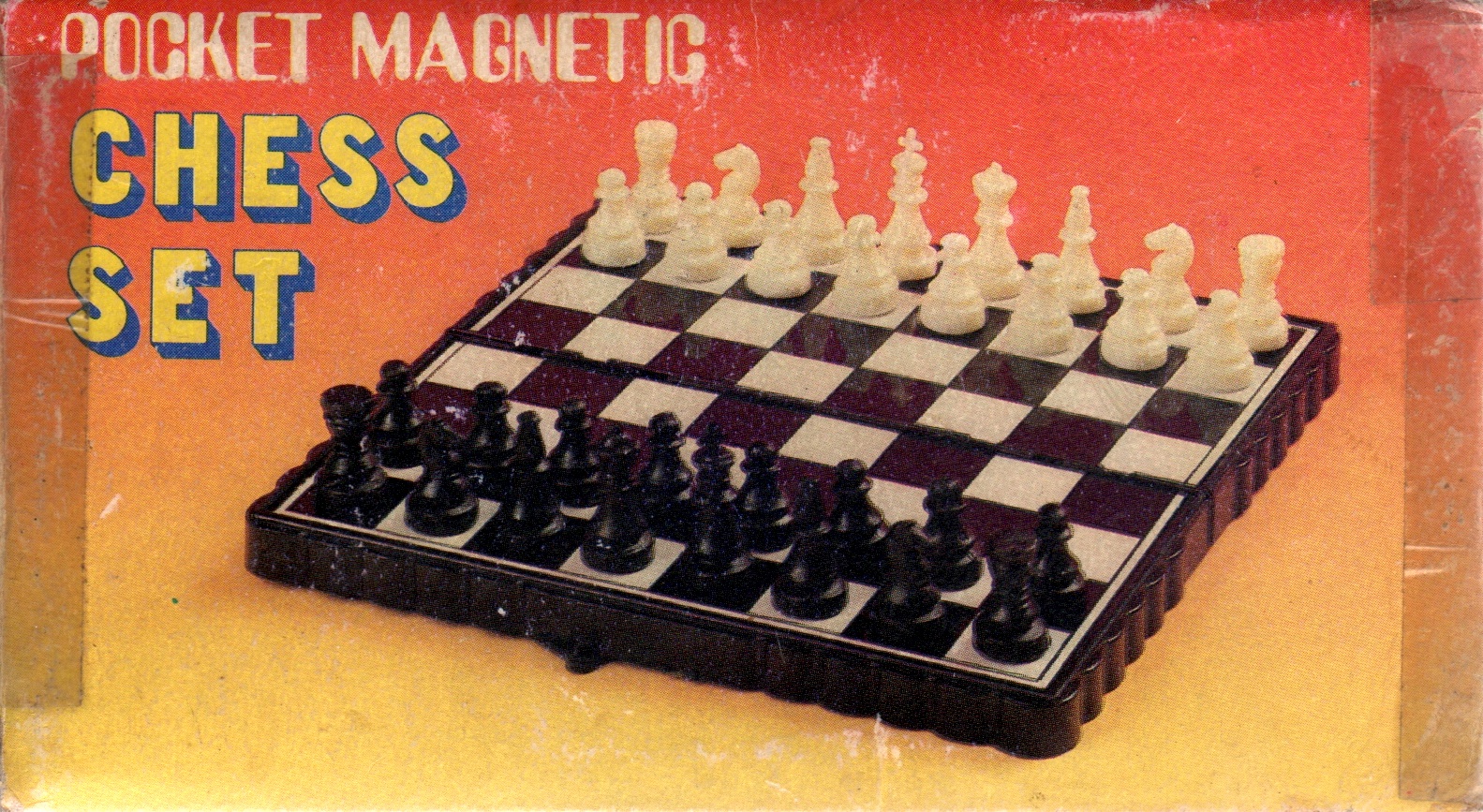 Pocket Magnetic Chess Set